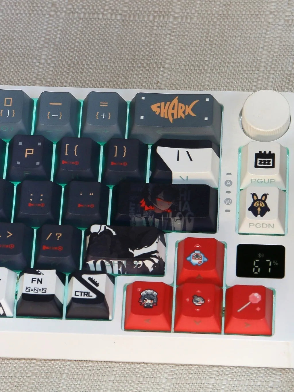 Ellen Joe Cherry Keycaps*