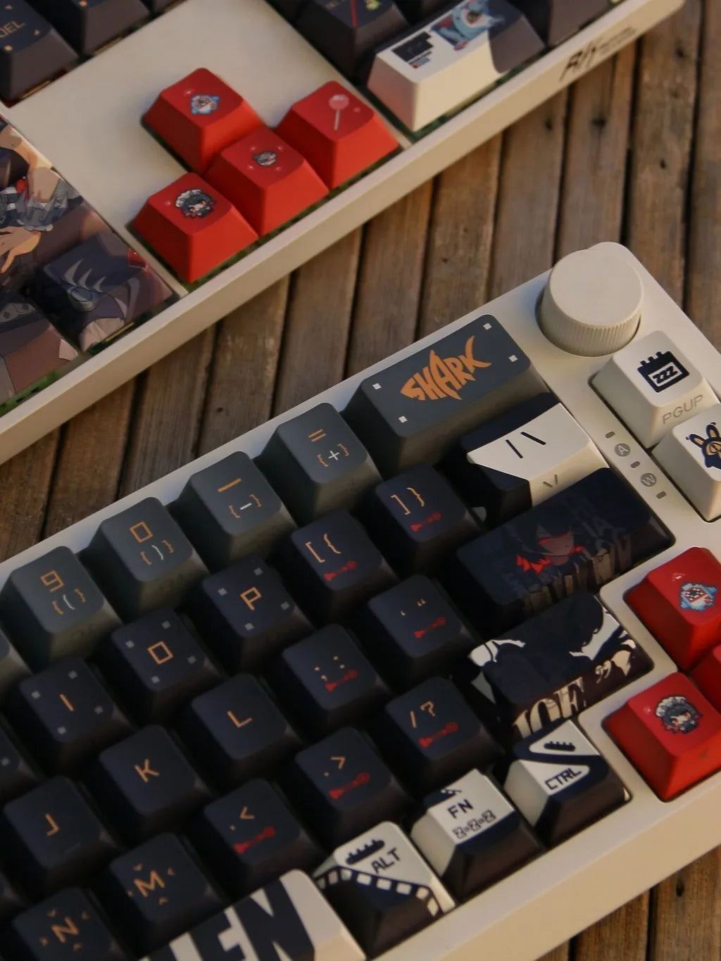Ellen Joe Cherry Keycaps*